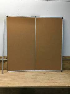 lot 92 image: Corkboard 47x47 (Amazon Return)
