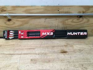 lot 29 image: Blackout MX3 Hunter Arrows 6 Pack (retail $63)