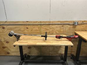 lot 38 image: TORO 60V MAX 14 in. (35.5 cm)  16 in. (40.6 cm) Brushless String Trimmer (Tool Only)