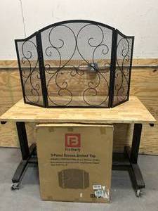 lot 124 image: FIRE BEAUTY 3-Panel Screen Arched Top