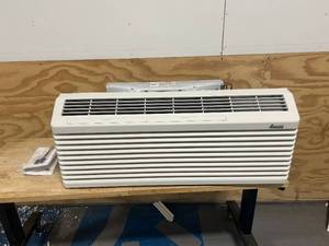 AMANA 9,000 BTU 230V 20 Amp R32 Standard High Efficiency PTAC