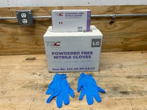TAC Case of Powdered Free Nitrile Gloves (10 packs of 100 gloves)- Size Large