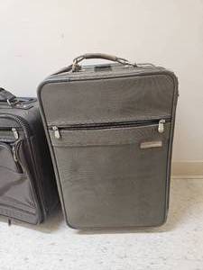 lot 93 image: Rolling Overhead Carry On Luggage
