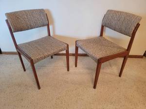 lot 9A image: Bramin Denmark Tweed on Teak Dining Chairs, set of 4 from IDS