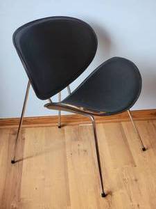 lot 12 image: Modernist Slice Lounge Chair, as