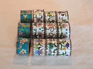 lot 21C image: Beautiful Cloisonne Enamel Adorned Chopsticks and Napkin Rings
