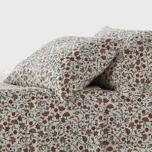 lot 2 image: Flannel Sheet Set - Threshold-Floral-King