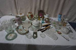 Variety of  Decor 1940 Dresser Trinket, and more