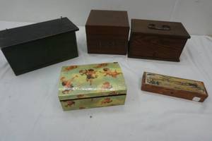 Variety of small wood  storage boxes, Vintage pencil holder