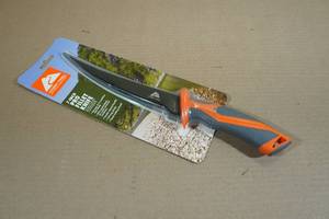 lot 30 image: Ozark Trail 7 Pro Fillet Knife