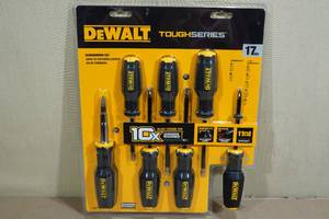lot 42 image: Dewalt Tough Series 17-Piece Screwdriver Set