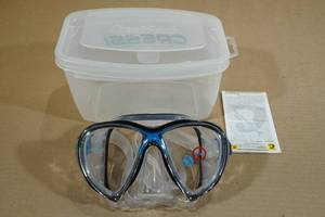 lot 127 image: Cressi Big Eye Evolution Mask -ClearBlue