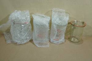 lot 169 image: 4 Weck 850ml Mold Canning Jars