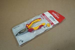 lot 178 image: Wiha Insulated Bent Nose Pliers with Cutter