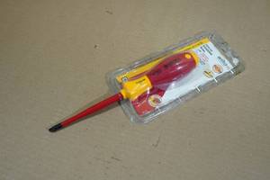 lot 179 image: Wiha Slimline Insulated Xeno Driver