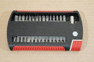 lot 182 image: Wiha Terminator Bit Set