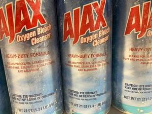 lot 141 image: Ajax Oxygen Bleach Cleanser