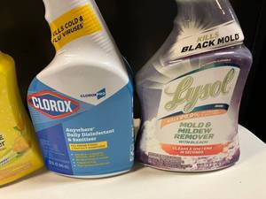 lot 110 image: Clorox and Lysol Cleaner