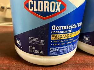 lot 127 image: Clorox Concentrated Bleach