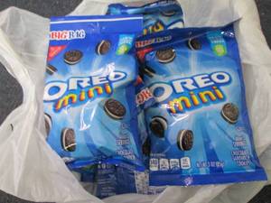 12- 3 oz Oreos Minis...