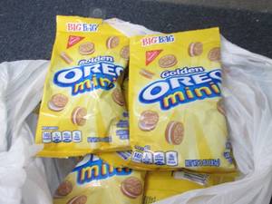 12- 3 oz Golden Oreos Minis...