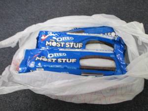 12- 3 oz Oreos Most Stuf...