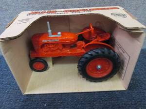Ertl Allis Chalmers WD-45 Antique T...
