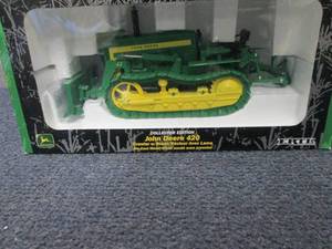 Collector Edition John Deere 420 1...