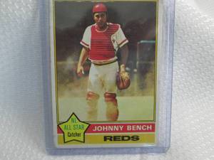 1976 Topps Johnny Bench Card...