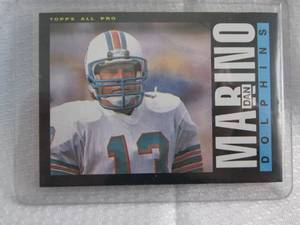 1985 Topps Dan Marino Card...