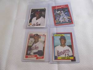 4 Sammy Sosa Rookie Cards...