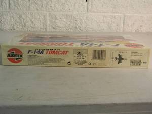 lot 12 image: NEW IN BOX - AIRFIX 172 GRUMAN F-14 TOMCAT NAVY No. 05013 - FANTASTIC PIECE - SEE PICTURES