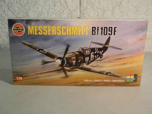 lot 15 image: NEW IN BOX - AIRFIX 172 MESSERSCHMITT Bf109F No. 04101 - GREAT PIECE - SEE PICTURES