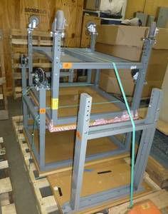 Work table on wheels 30x36, adjustable height