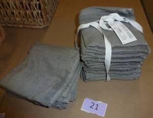 16 new wash cloths