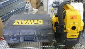 Dewalt 18V set - drill, circular saw, vacuum (both battery and AC)