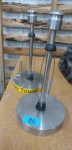2 heavy paper towel dispensers for the shop, weighted bottom