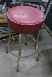 Shop stool
