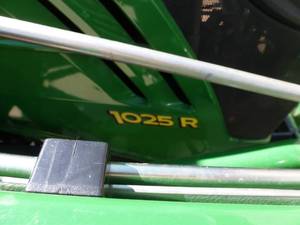 2016 John Deere 1025R tractor wCab, Loader and Snow Blower - Only 200 hours