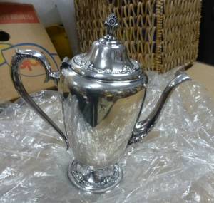 Vintage silver plated coffee server - Rogers & Bros 2301