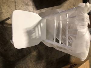 Flash Furniture Hercules Series White Wood Chiavari Chair  Customer Returns See Pictures