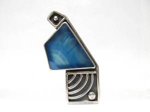 lot 8 image: Modernist Sterling Silver & Blue Stone Brooch