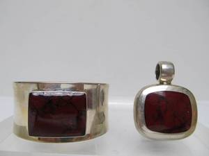 lot 16 image: Matching Carnelian & Sterling Silver Cuff Bracelet & Pendant Set