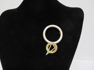 lot 42 image: Modernist Sterling Geometric Brushed Silver Brooch