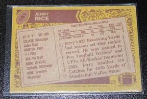 lot 7 image: 1986 Topps Jerry Rice #161 Rookie Card