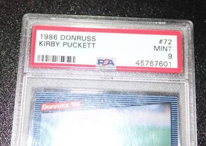 lot 82 image: 1986 Donruss Kirby Puckett #72 PSA 9