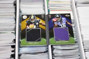 lot 91 image: Mixed Sports Fun Trading Card Lot  Approx 1500 Cards