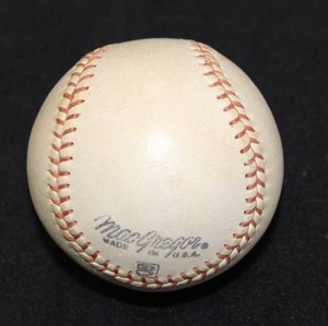 lot 141 image: Vintage MacGregor1960s Official League #B67C Baseball