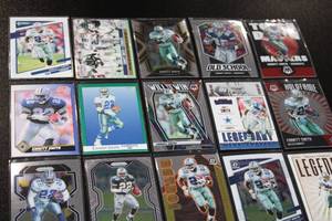 lot 195 image: Emmitt Smith Football Card Lot  20 Cards