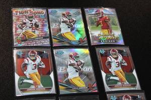 lot 206 image: Minnesota Viking Jordan Addison RookieProspect Football Card Lot  9 Cards